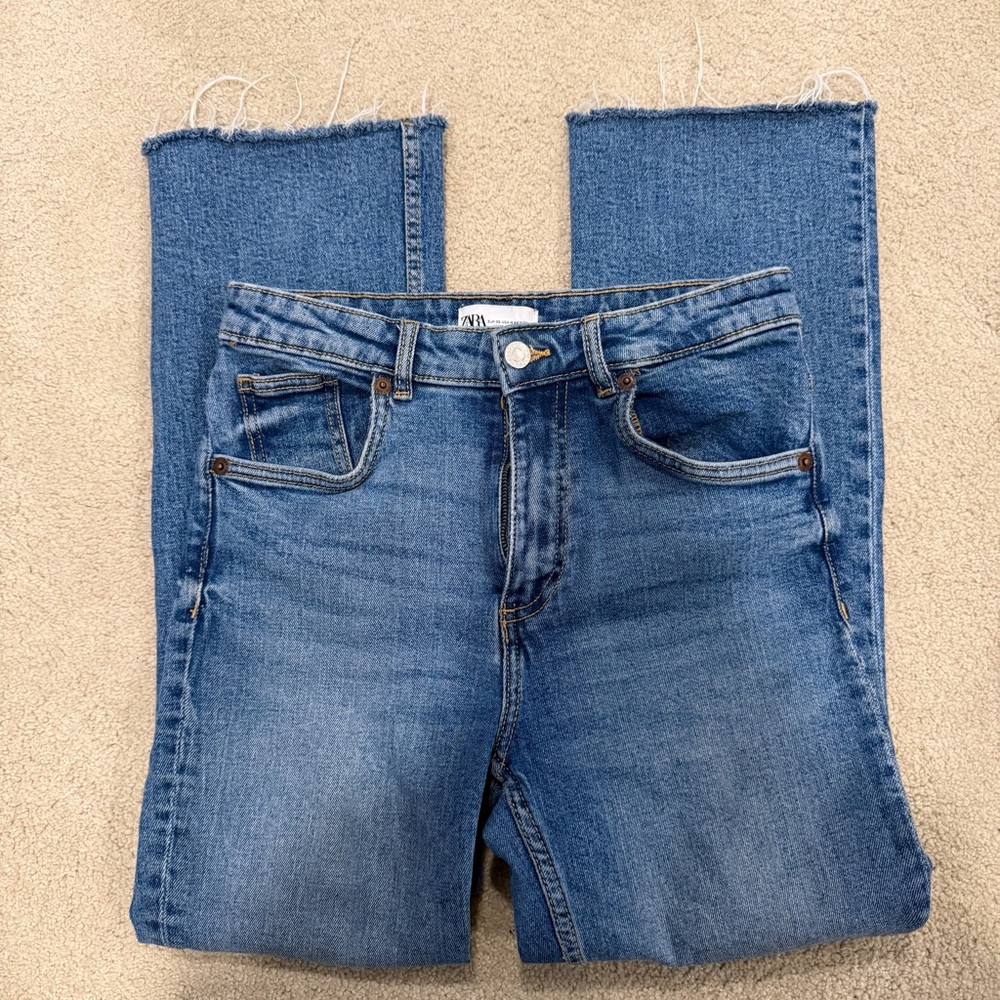 Zara mid-rise Flare Cropped Jeans - Picture 5 of 8